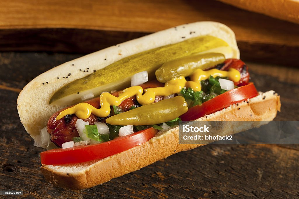 Cachorro quente ao estilo de Chicago - Foto de stock de Alimentação Não-saudável royalty-free