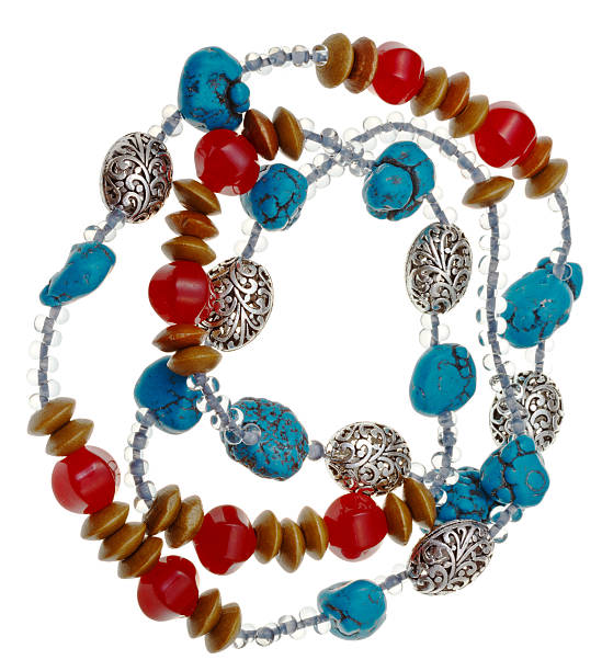 collar de aguas turquesas, jade metálico y tallada - glass jewelry bead bugle fotografías e imágenes de stock