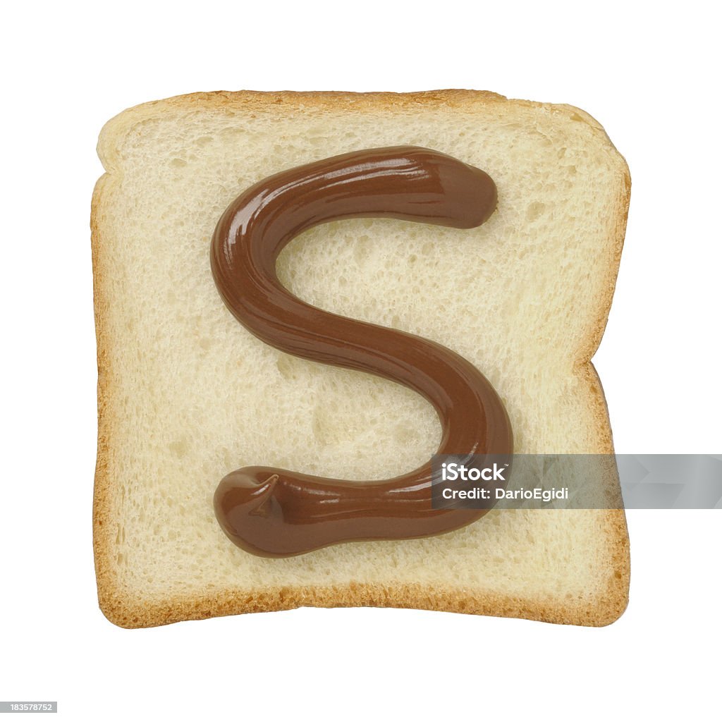 Lettera di cioccolato su un tinloaf, sfondo bianco di scansione - Foto stock royalty-free di Alfabeto