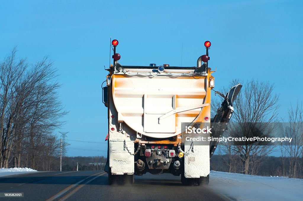 Após um Removedor de Neve - Foto de stock de Atrás royalty-free