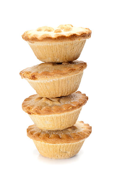 istock Christmas Mince Pies 183582400