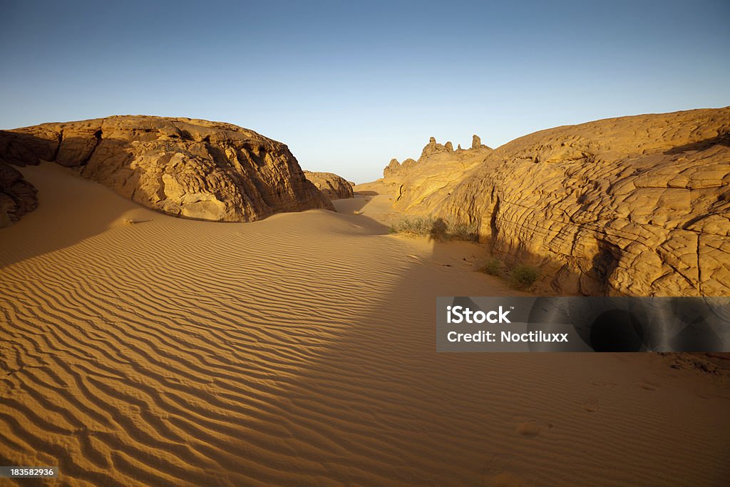 Noche panorama en libia del desierto del sáhara - Foto de stock de Aire libre libre de derechos