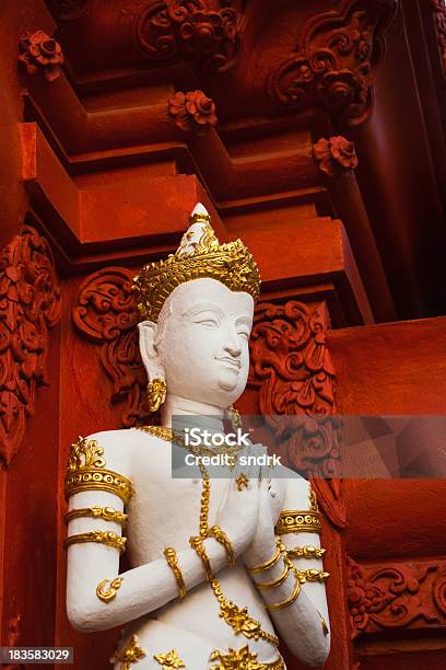 Porta Di Tempio Di Chiang Rai Tailandia - Fotografie stock e altre immagini di Asia - Asia, Buddha, Buddismo