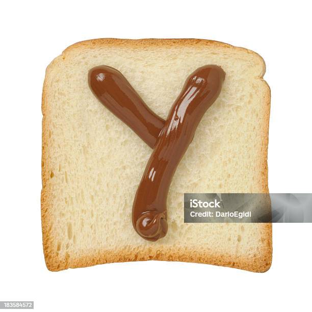 Chocolate Y Carta En Un Tinloaf Porción Fondo Blanco Foto de stock y más banco de imágenes de Alimento