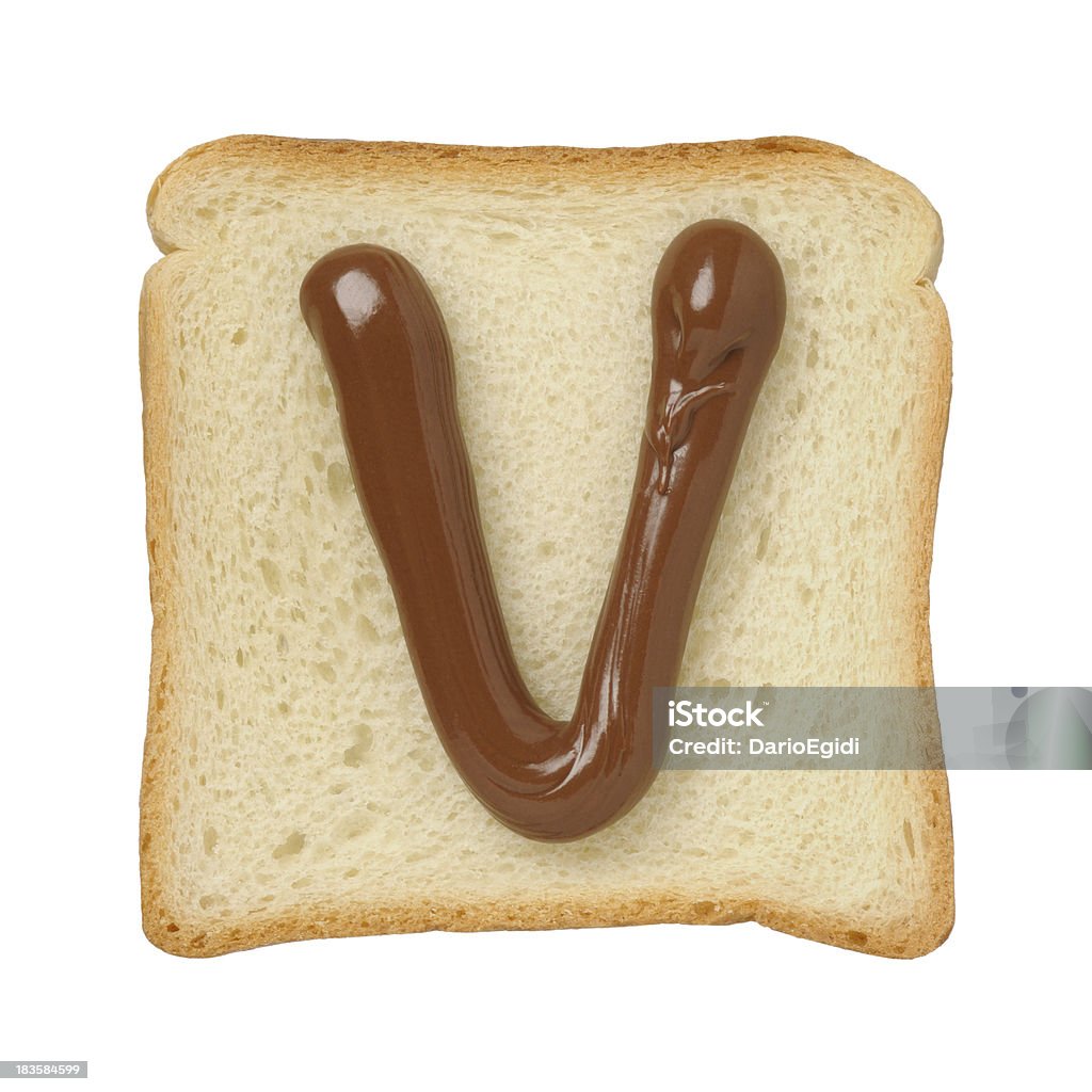 Chocolat V lettre sur un arrière-plan blanc tinloaf part, - Photo de Aliment libre de droits