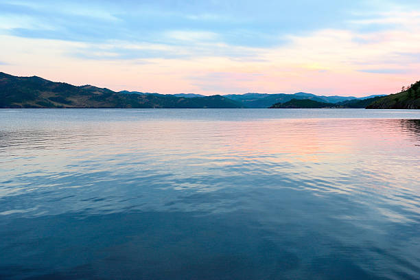 istock Sunrise over the lake 183585293