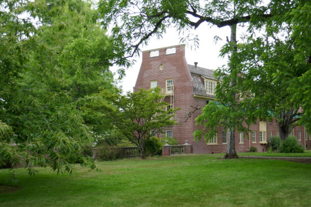 istock University of Oregon, USA 1836007241