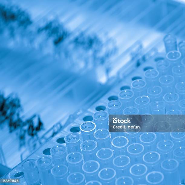 ガラス製の顕微鏡用スライド - DNAのストックフォトや画像を多数ご用意 - DNA, ガラス, コンセプト