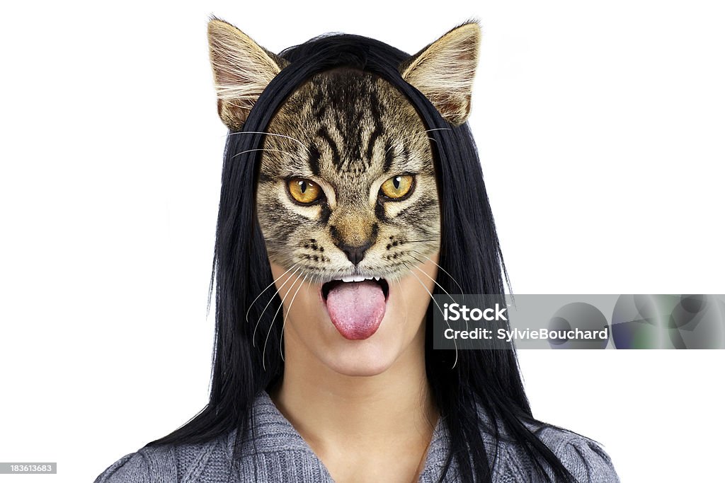 Ritratto di gatto donna rendendo viso - Foto stock royalty-free di Costume