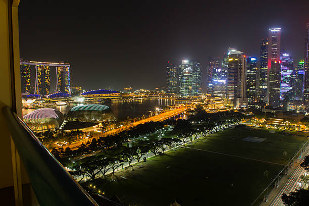 istock skyline of Singapore 183625525