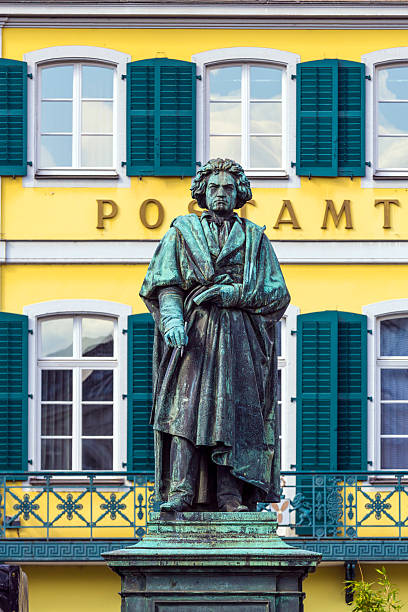 istock Beethoven Monument on the Munsterplatz in Bonn 183682812
