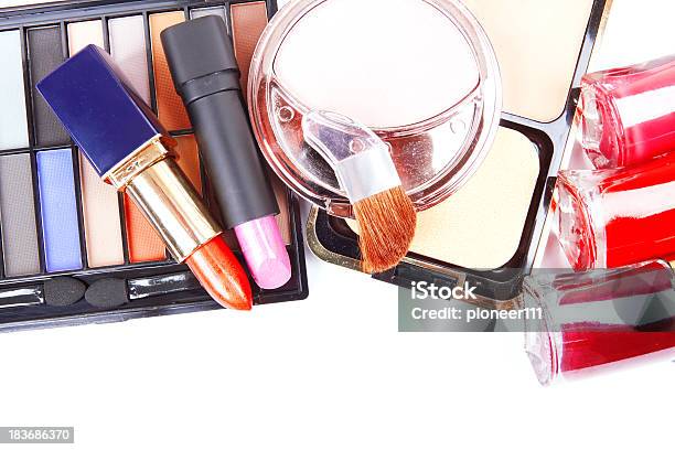 Kosmetik Stockfoto und mehr Bilder von Accessoires - Accessoires, Auge, Duftöl
