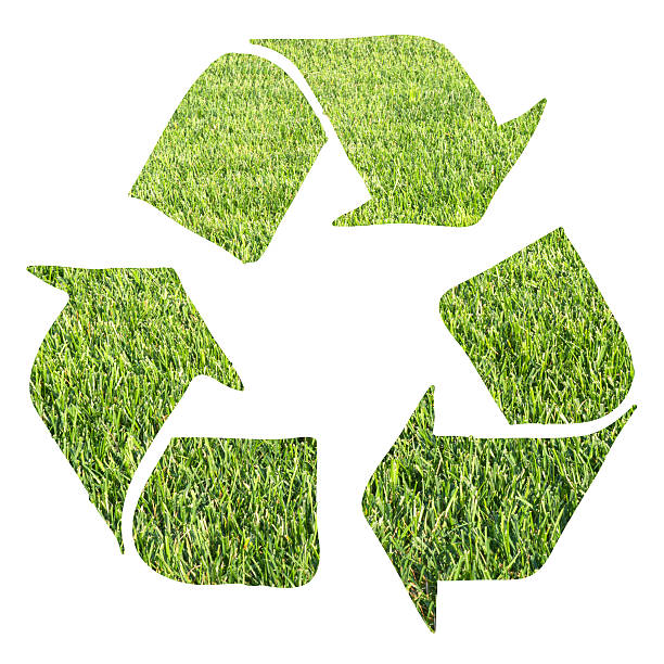 istock Recycle sign made with grass on white background 183704723