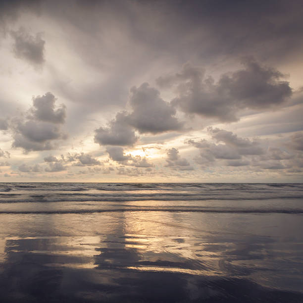 istock sea in vintage style 183704945