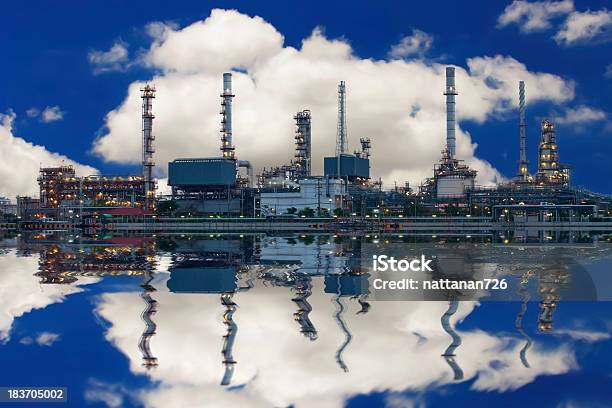 石油精製所 - エンジニアのストックフォトや画像を多数ご用意 - エンジニア, ガソリン, テクノロジー