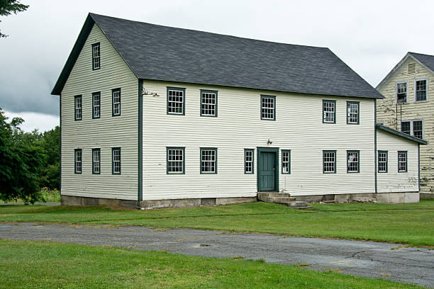 west brethren di shopping a enfield, new hampshire - shakerismo foto e immagini stock