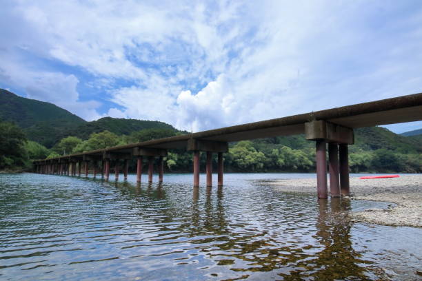 istock Katsuma subsidence bridge, 3 piers (Shimanto City, Kochi Prefecture) 1837160085