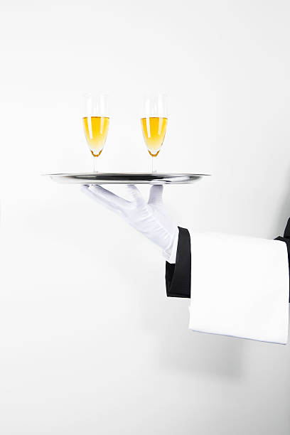 servicio de mayordomo - waiter butler champagne tray fotografías e imágenes de stock