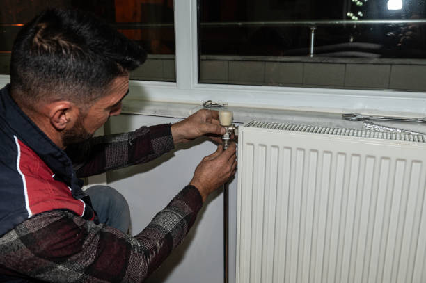 istock A mechanic who repairs the heating system. 1837372813