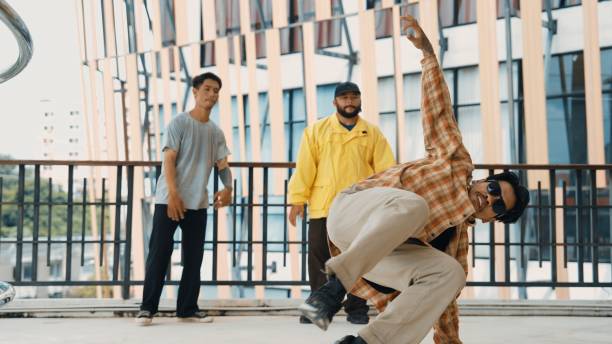 istock Hip hop team dance break dance while multicultural friend surround Endeavor. 1837389885