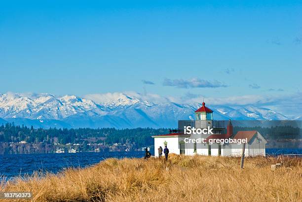 West Point Lighthouse Presso Il Discovery Park Di Seattle Wa - Fotografie stock e altre immagini di Discovery Park - Seattle