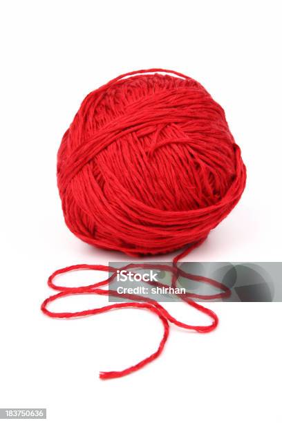 Rote Wolle Stockfoto und mehr Bilder von Wolle - Wolle, Rot, Wollknäuel