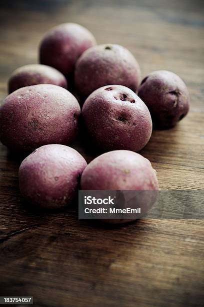 Photo libre de droit de Mini Pommes De Terre Rouge banque d'images et plus d'images libres de droit de Pomme de terre - Pomme de terre, Aliment, Aliment cru