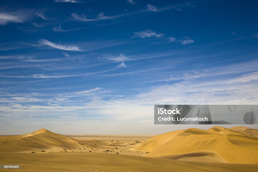 Paisagem do deserto na Namíbia - Foto de stock de Areia royalty-free