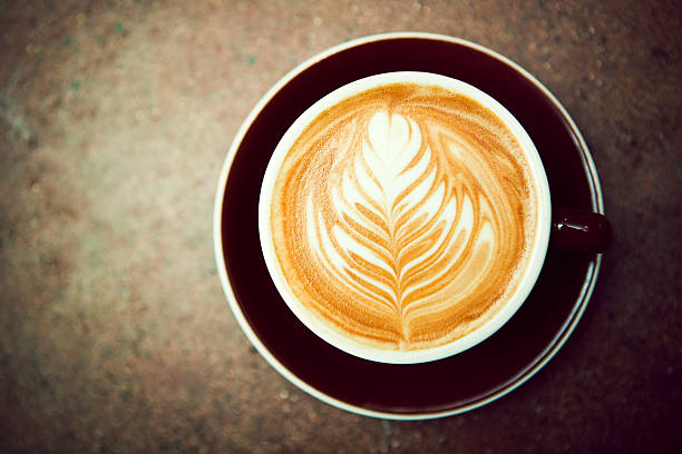 istock Caffe Macchiato Heart Fern Shape 183754964