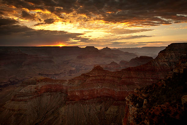 istock Grand Canyon at Dusk 183755550