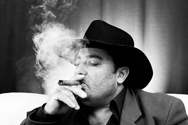 istock Gangster is smoking 183756179