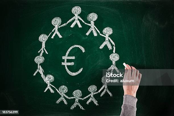 Euro Koncepcja Biznesowa - zdjęcia stockowe i więcej obrazów Jedność - Jedność, Symbol Euro, Społeczność