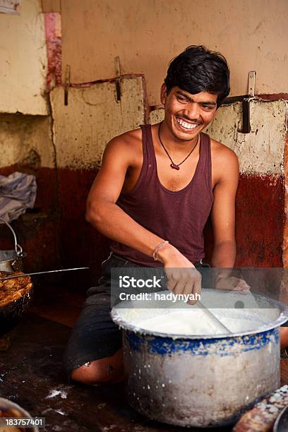 Indian Straßenverkäufer Essen Zubereiten Stockfoto und mehr Bilder von Asiatische Kultur - Asiatische Kultur, Asiatischer und Indischer Abstammung, Asien