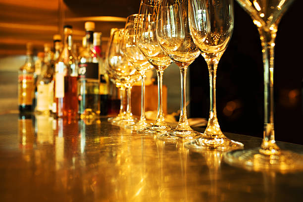 бар - wine abstract drink alcohol imagens e fotografias de stock