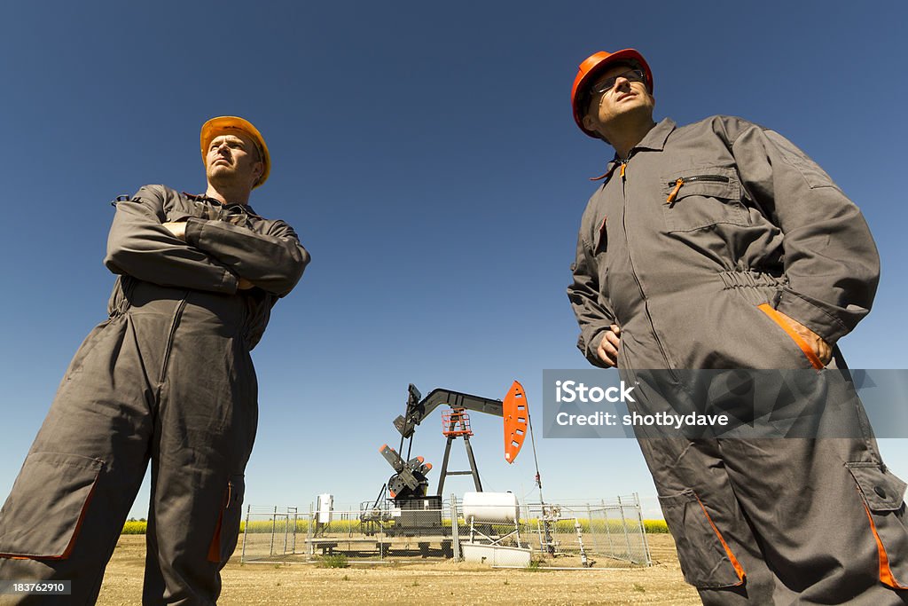 Gigantes de óleo - Foto de stock de Campo Petrolífero royalty-free