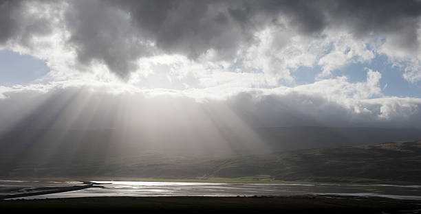istock lagarfljot, iceland 183763024