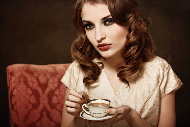 istock Retro cafe girl 183763642