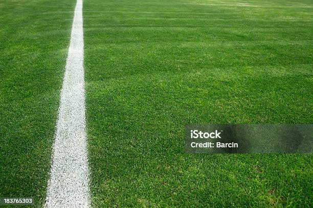 Campo De Futebol - Fotografias de stock e mais imagens de Linha - Objeto manufaturado - Linha - Objeto manufaturado, Relva, Relvado - Terra Cultivada