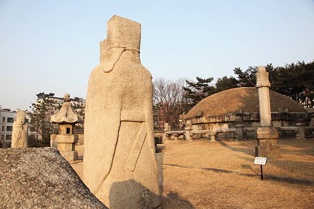 istock Seolleung and Jeongneung site in Seoul 183765534