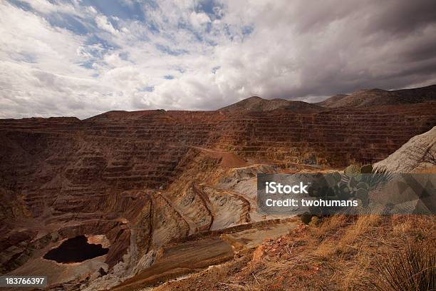 Red Copper Offene Pit Mine Stockfoto und mehr Bilder von Arizona - Arizona, Bisbee, Kupfermine