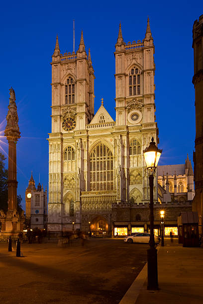 istock London, Westminster Abbey, England, UK 183766910