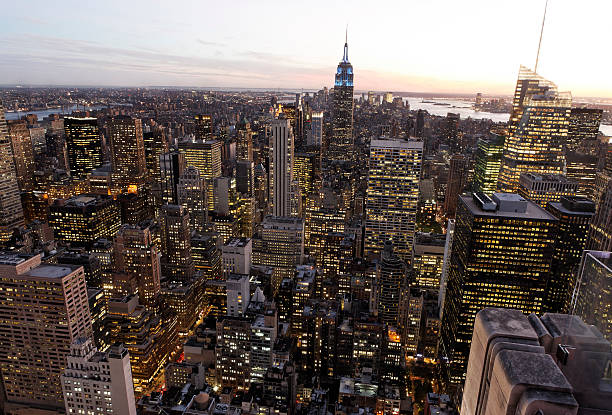 istock New York at dusk 183771290