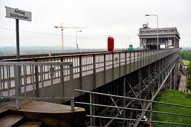istock Niederfinow boat lift 183771524