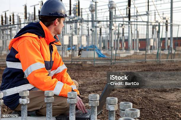 Bauarbeiter Ist Der Planung Eine Power Station Stockfoto und mehr Bilder von Umspannwerk - Umspannwerk, Baustelle, Energieindustrie