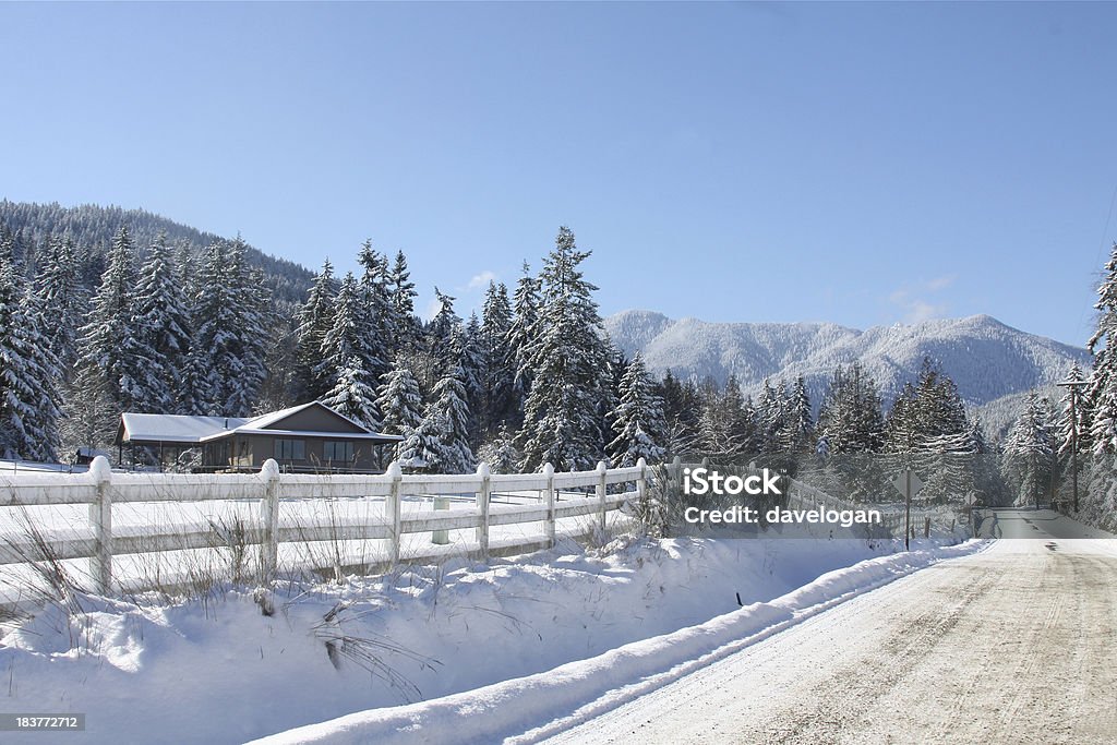 Snowy Counrty Road - Lizenzfrei Bildhintergrund Stock-Foto