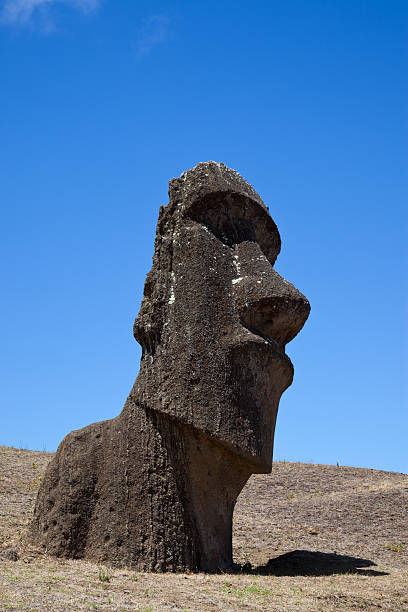 istock Moais at Rano Raraku Volcano 183773285