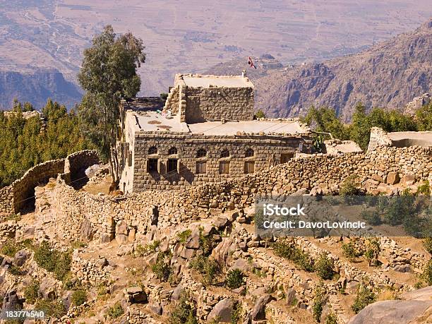 Domy W Polach - zdjęcia stockowe i więcej obrazów Arabia - Arabia, Architektura, Bez ludzi