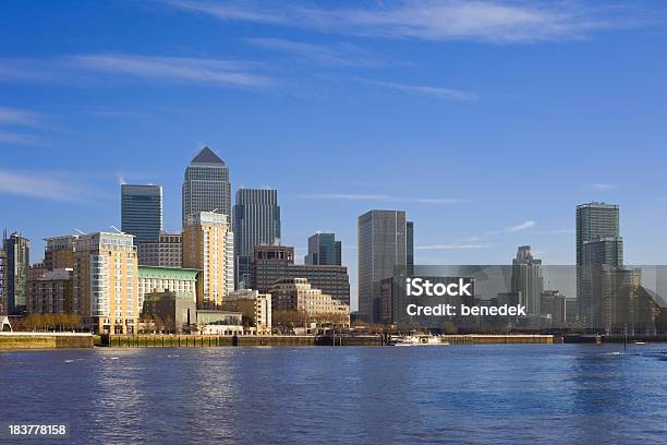 ロンドンカナリーワーフのビジネス地区 - HSBCタワーズのストックフォトや画像を多数ご用意 - HSBCタワーズ, アイルオブドッグス, イギリス