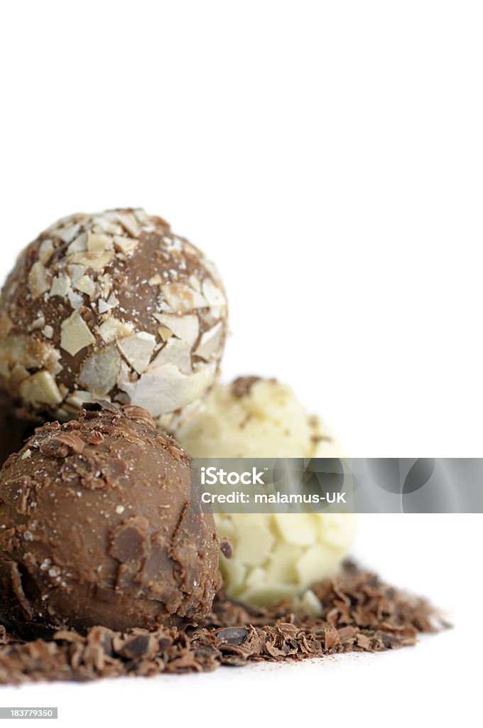 Des truffes au chocolat faits main - Photo de Aliment libre de droits