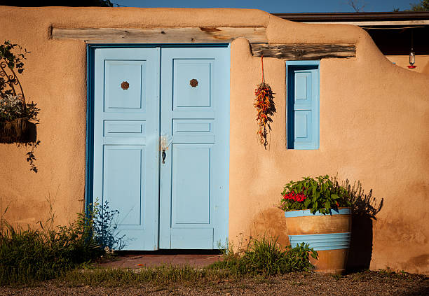 istock Taos New Mexico Adobe with Blue Door and Ristras 183779479